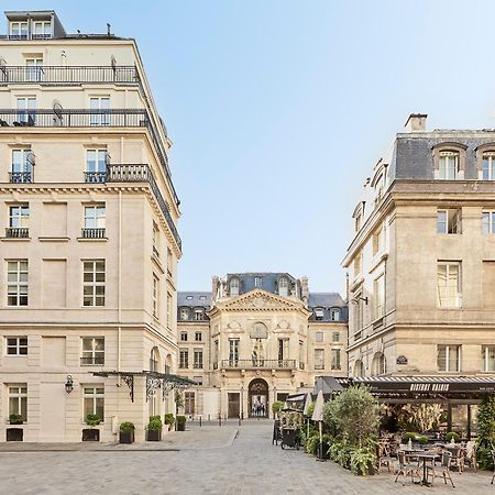 Grand Hotel Du Palais Royal Paris Exterior photo