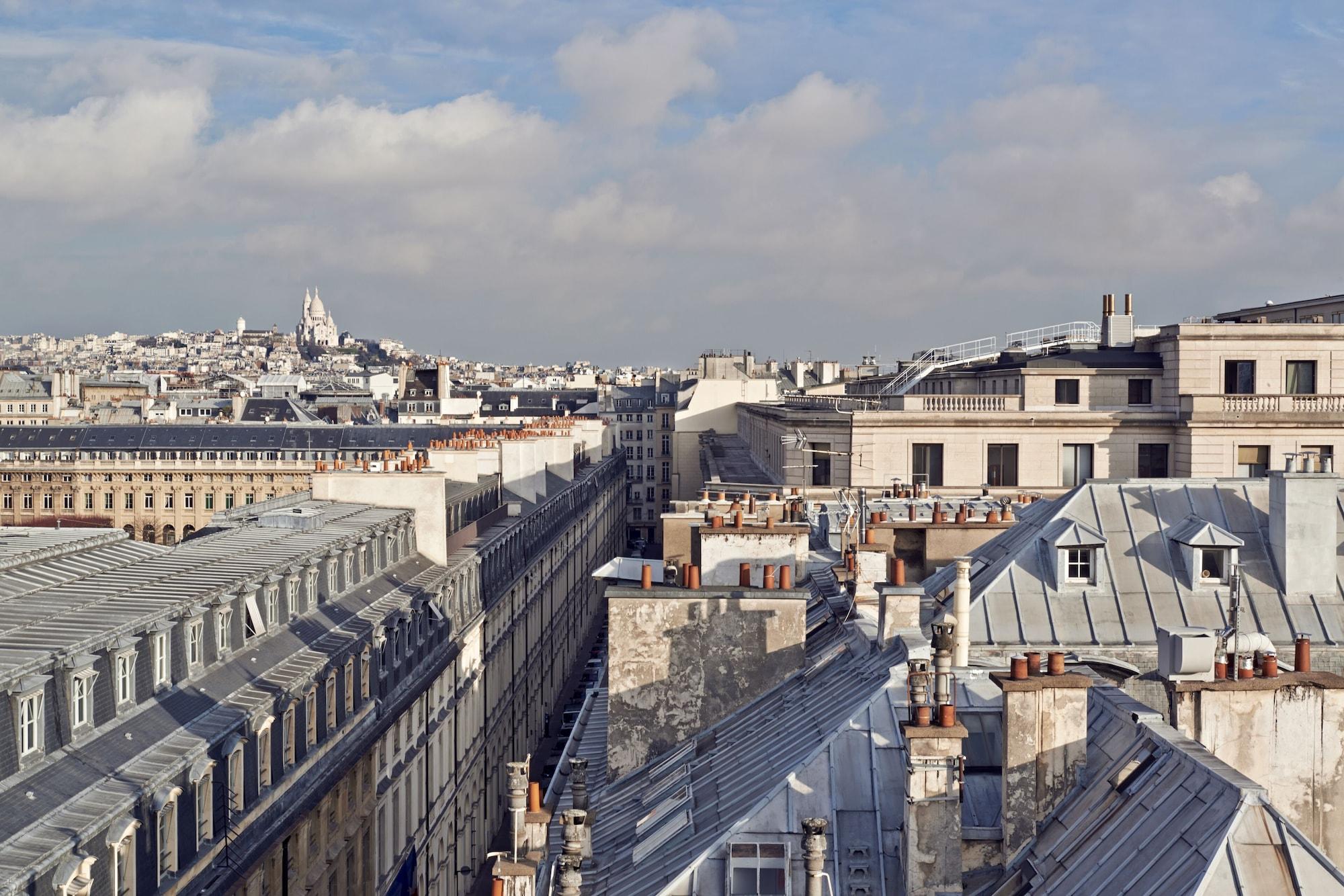 Grand Hotel Du Palais Royal Paris Exterior photo