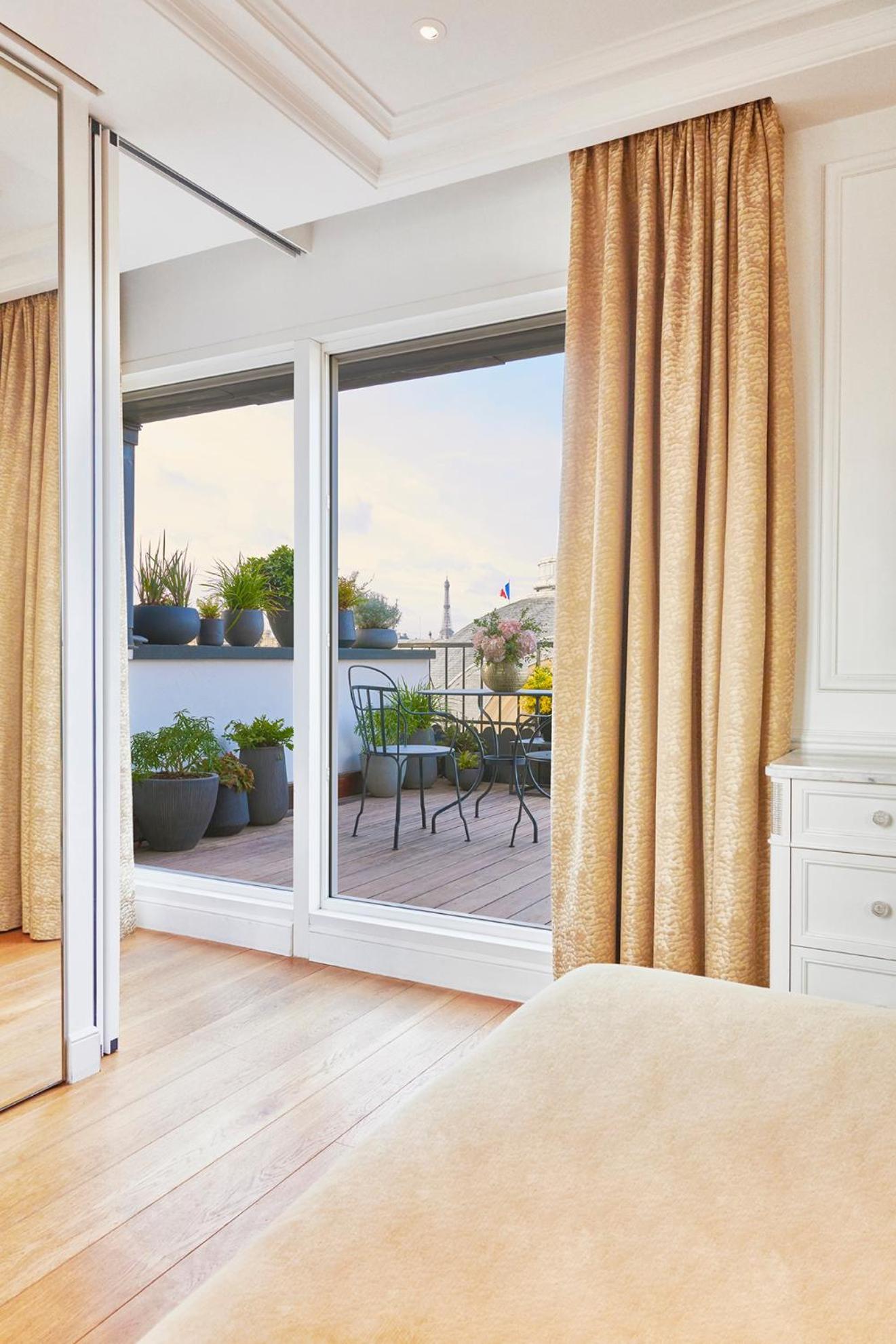 Grand Hotel Du Palais Royal Paris Room photo